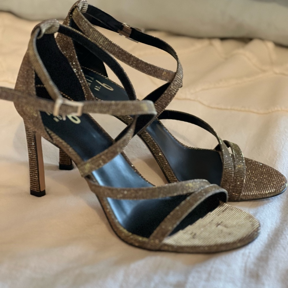 Bronze Sparkle Heels - Picture 4 of 7